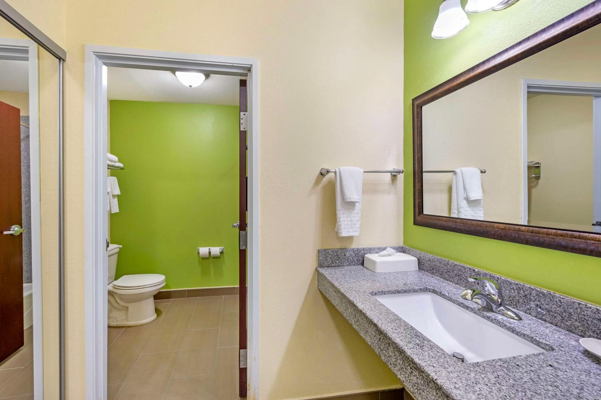 Best Western Plus Pratt Zewnętrze zdjęcie