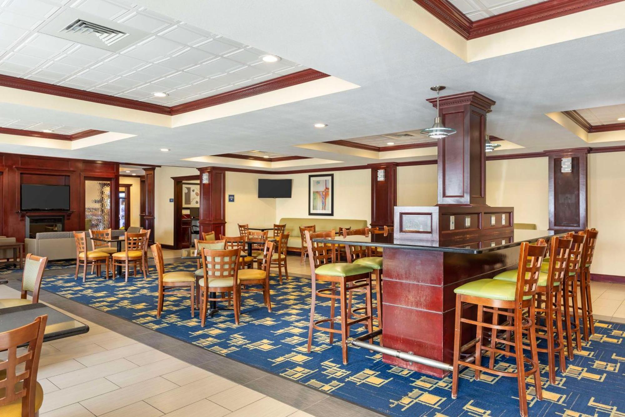 Best Western Plus Pratt Zewnętrze zdjęcie