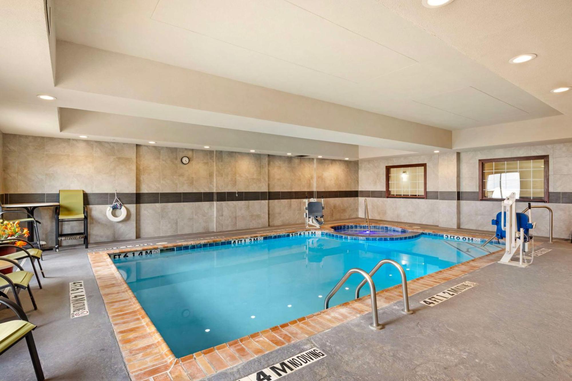 Best Western Plus Pratt Zewnętrze zdjęcie
